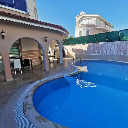 Antalya Belek Kiralik Villa Lueks *